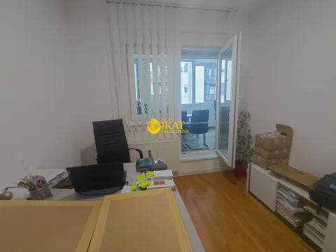 Prodaja, trosoban stan, 62m², Karaburma, Palilula Sve Podlokacije - image 4