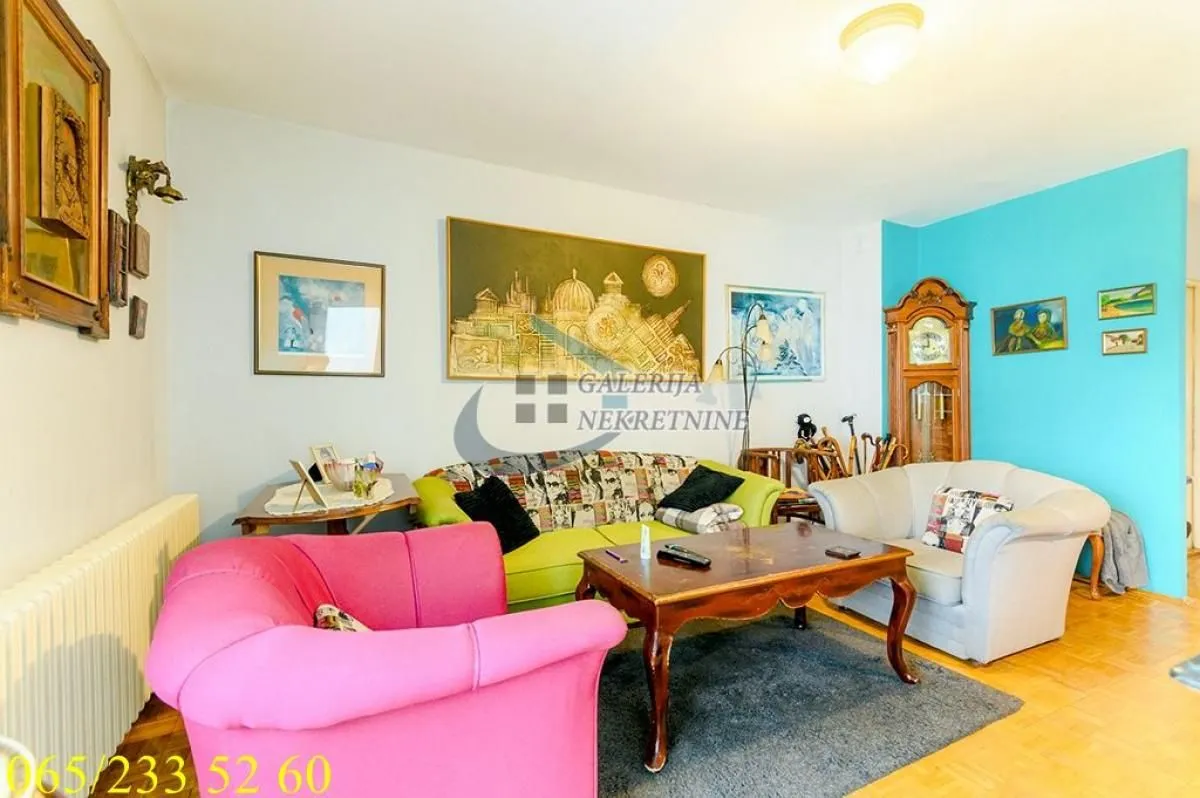 Prodaja, trosoban stan, 86m², Novi Beograd Blok 71, Novi Beograd Sve Podlokacije