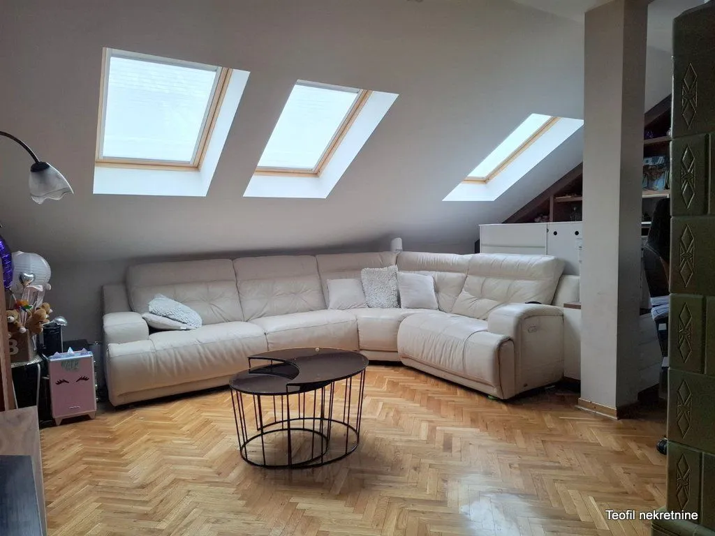 Sale, three bedroom apartment, 80m², Stari Grad, Beograd