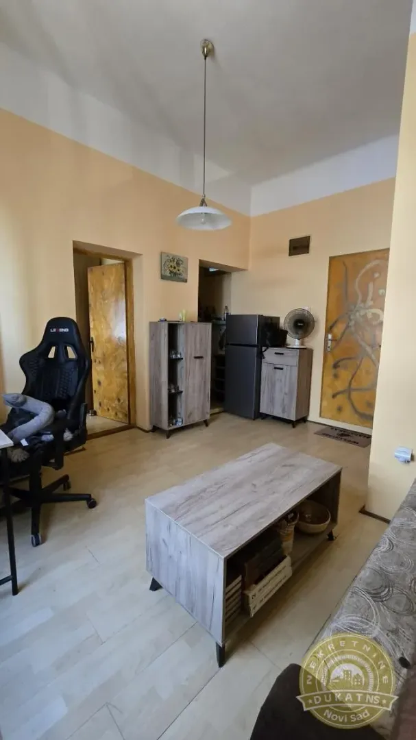 Prodaja, jednosoban stan, 24m², Centar, Novi Sad