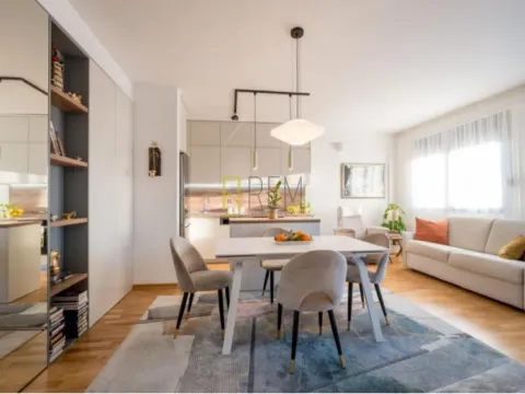 Prodaja, dvosoban stan, 63m², Tivat, Crna Gora - image 1