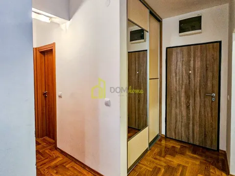 Izdavanje, dvosoban stan, 70m², Bečići, Budva - image 13