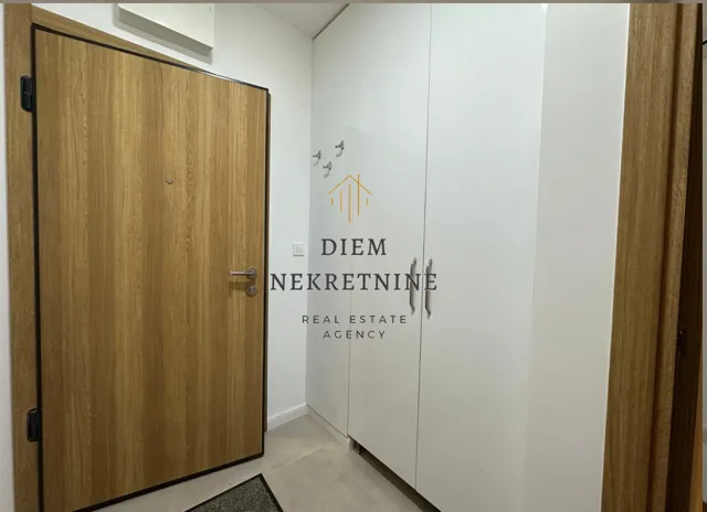 Izdavanje, jednosoban stan, 46m², City Kvart, Podgorica