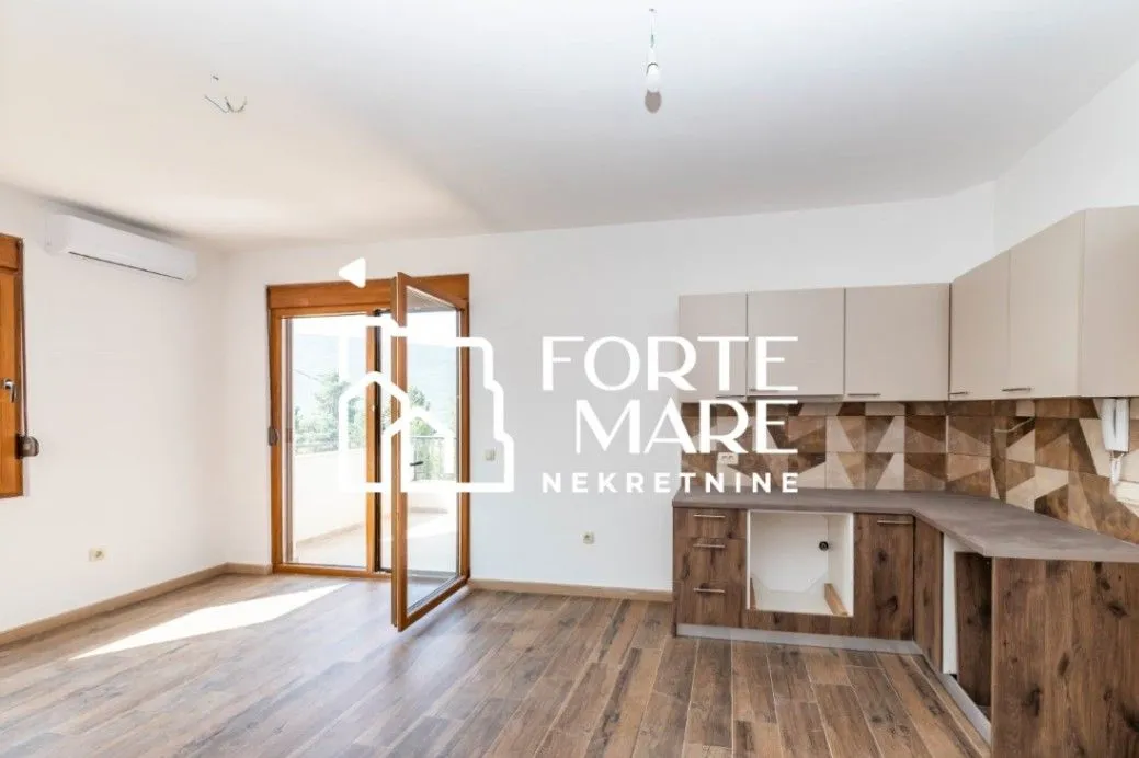 Prodaja, jednosoban stan, 43m², Kumbor, Herceg Novi