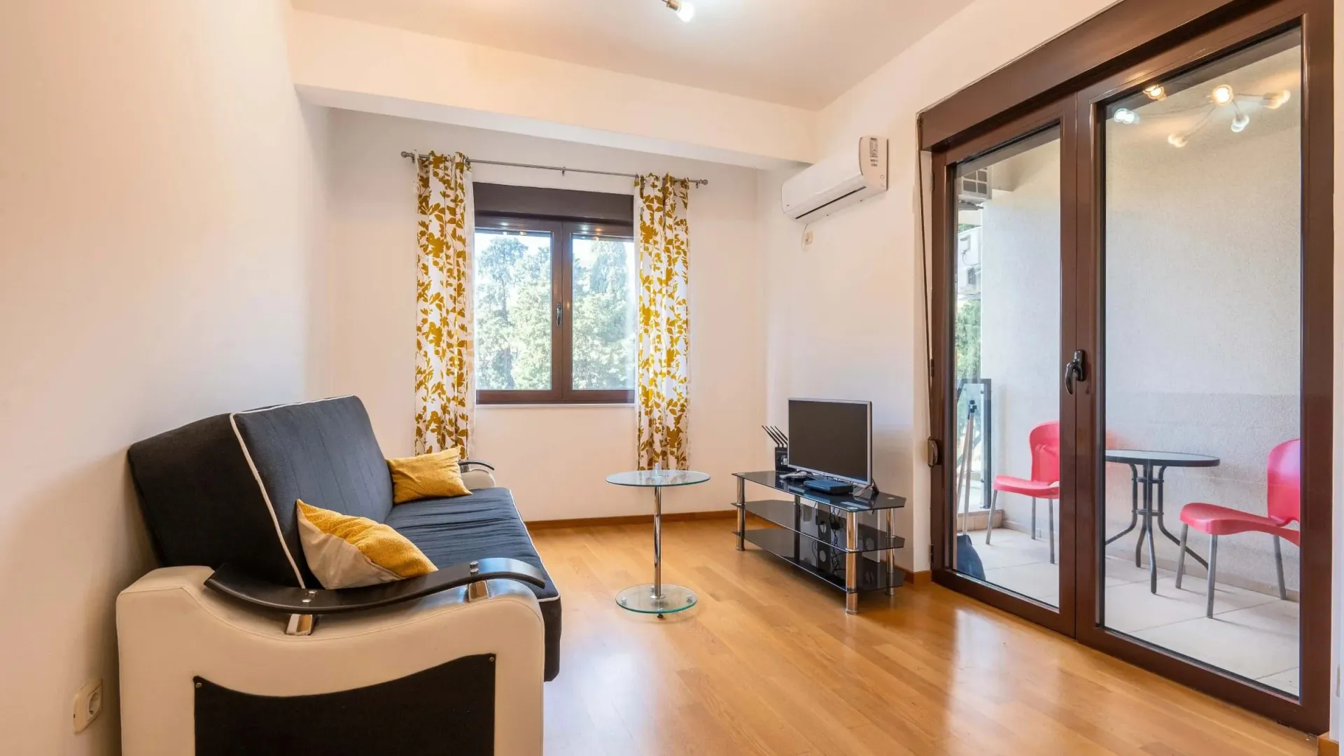 Sale, one bedroom apartment, 44m², Vidikovac, Budva