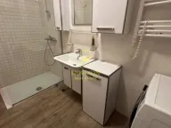 Izdavanje, trosoban stan, 115m², City Kvart, Podgorica - image 4