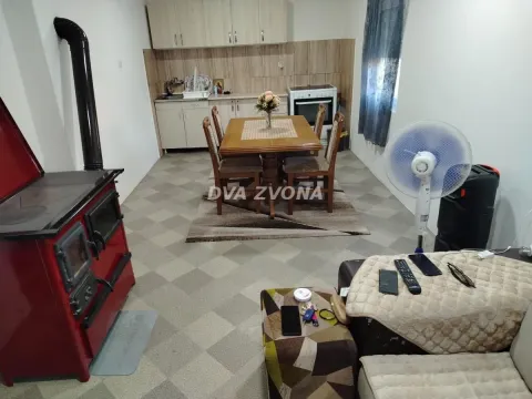 Prodaja, kuća, 72m², Krčedin, Inđija - image 5