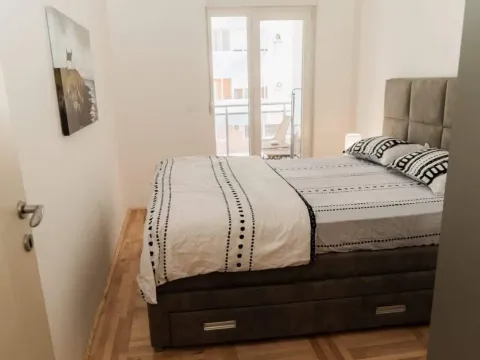 Izdavanje, jednosoban stan, 50m², Zabjelo, Podgorica - image 4