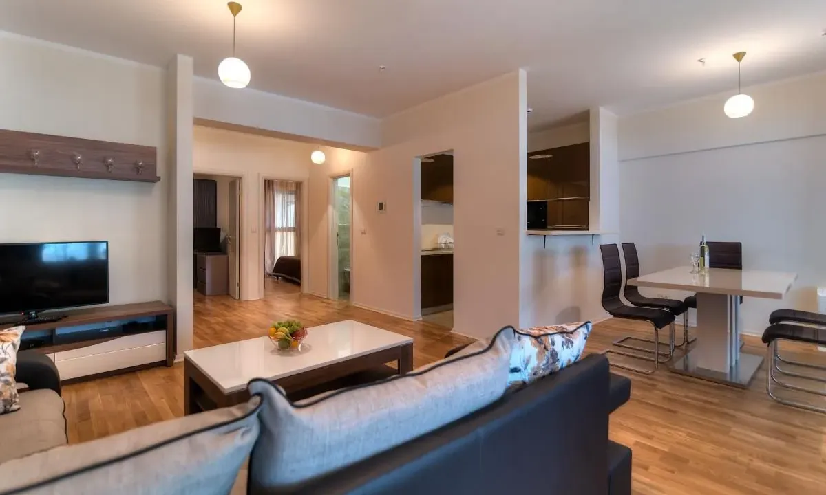 Prodaja, dvosoban stan, 82m², Budva, Crna Gora