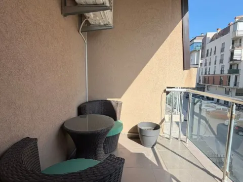 Rent, three bedroom apartment, 100m², Krivi Most, Podgorica - image 3