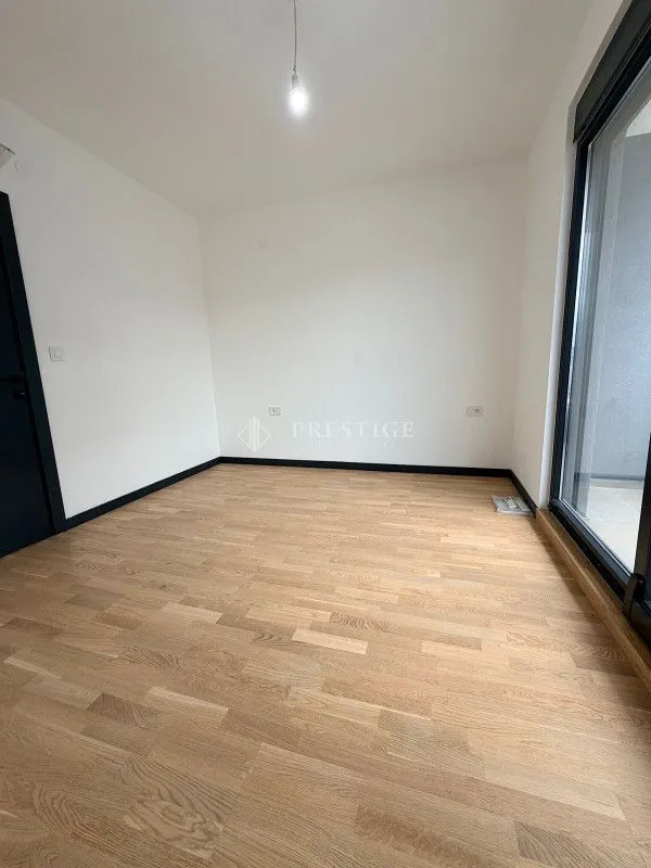 Prodaja, dvosoban stan, 88m², Gorica C, Podgorica