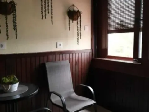 Izdavanje, dvosoban stan, 76m², Blok 5, Podgorica - image 2