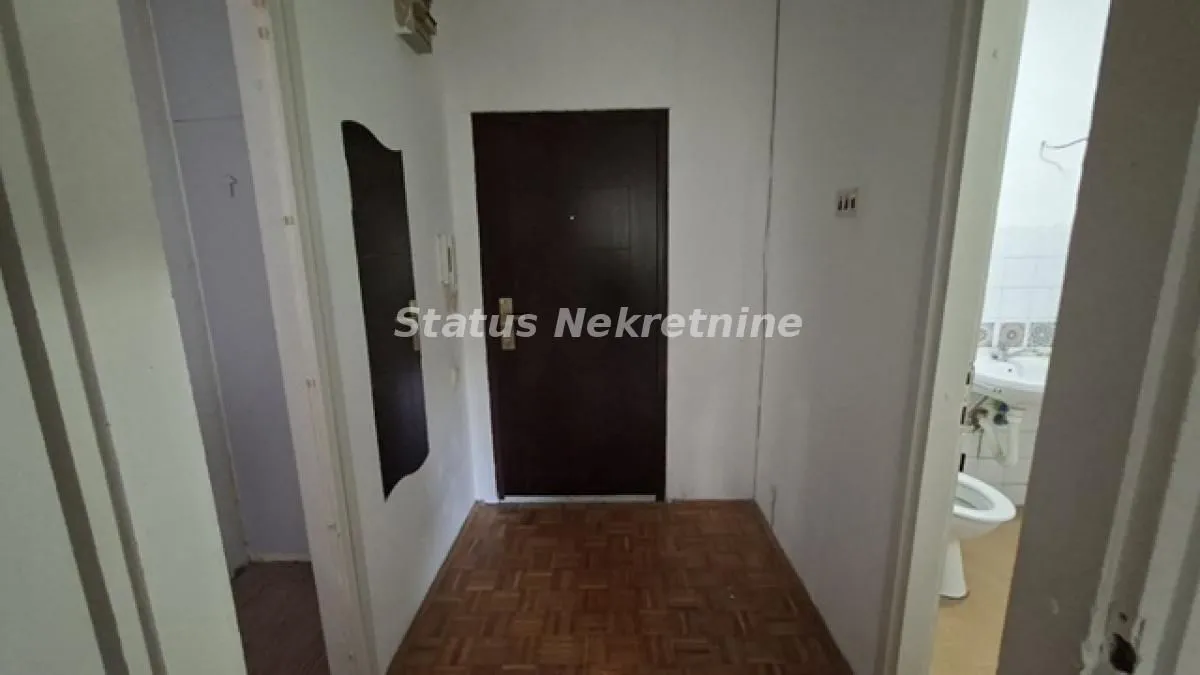 Prodaja, jednosoban stan, 37m², Novo naselje, Novi Sad