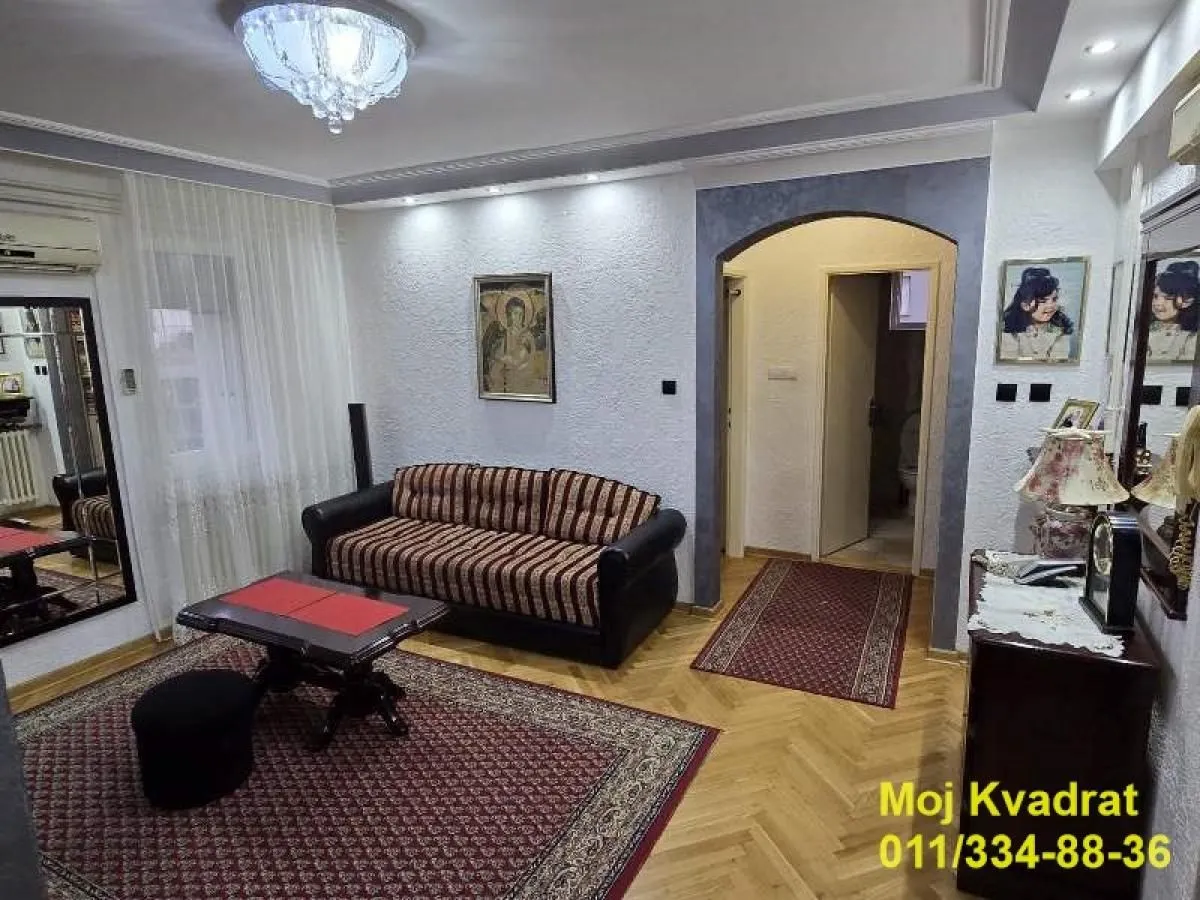 Sale, three bedroom apartment, 93m², Bogoslovija, Palilula Sve Podlokacije