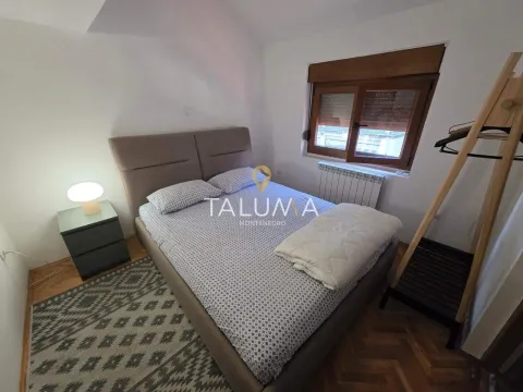 Izdavanje, stan, 300m², Gorica C, Podgorica - image 16