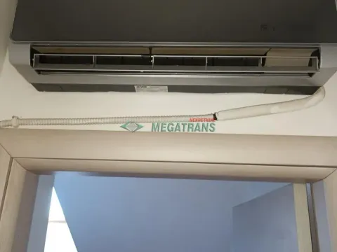 Izdavanje, četvorosoban stan, 100m², Centar, Novi Sad - image 5