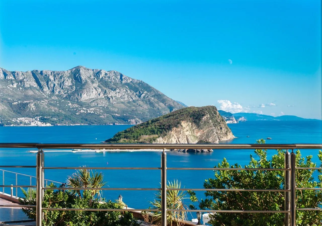 Sale, three bedroom apartment, 129m², Seoce, Budva