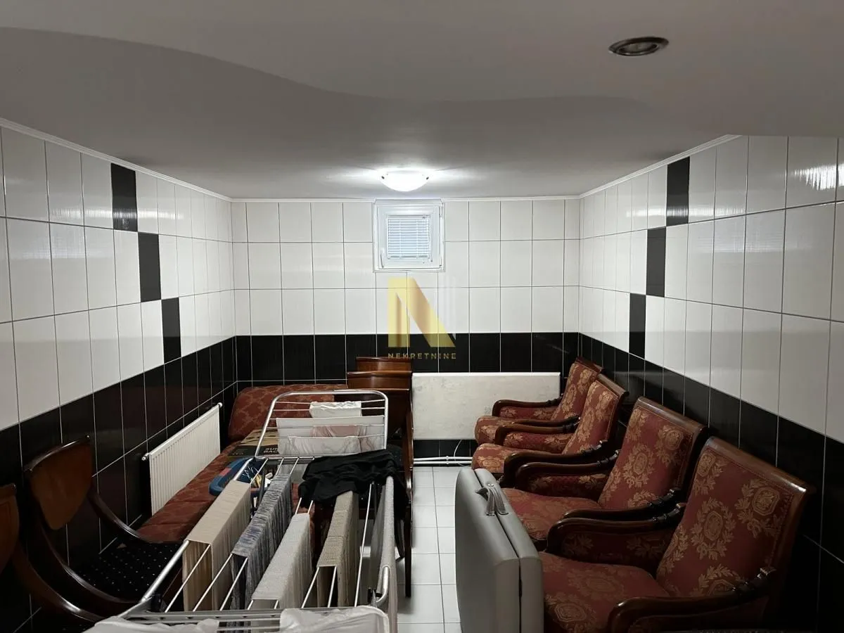 Prodaja, kuća, 249m², Krstašice, Irig