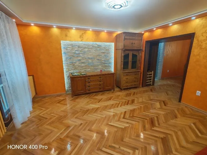 Prodaja, trosoban stan, 75m², Vidikovački venac, Rakovica