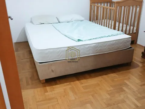 Izdavanje, jednosoban stan, 50m², Stari Aerodrom, Podgorica - image 8