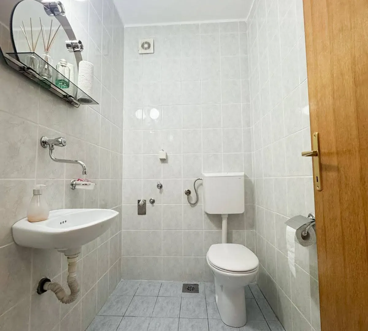 Prodaja, dvosoban stan, 82m², Zagorič, Podgorica