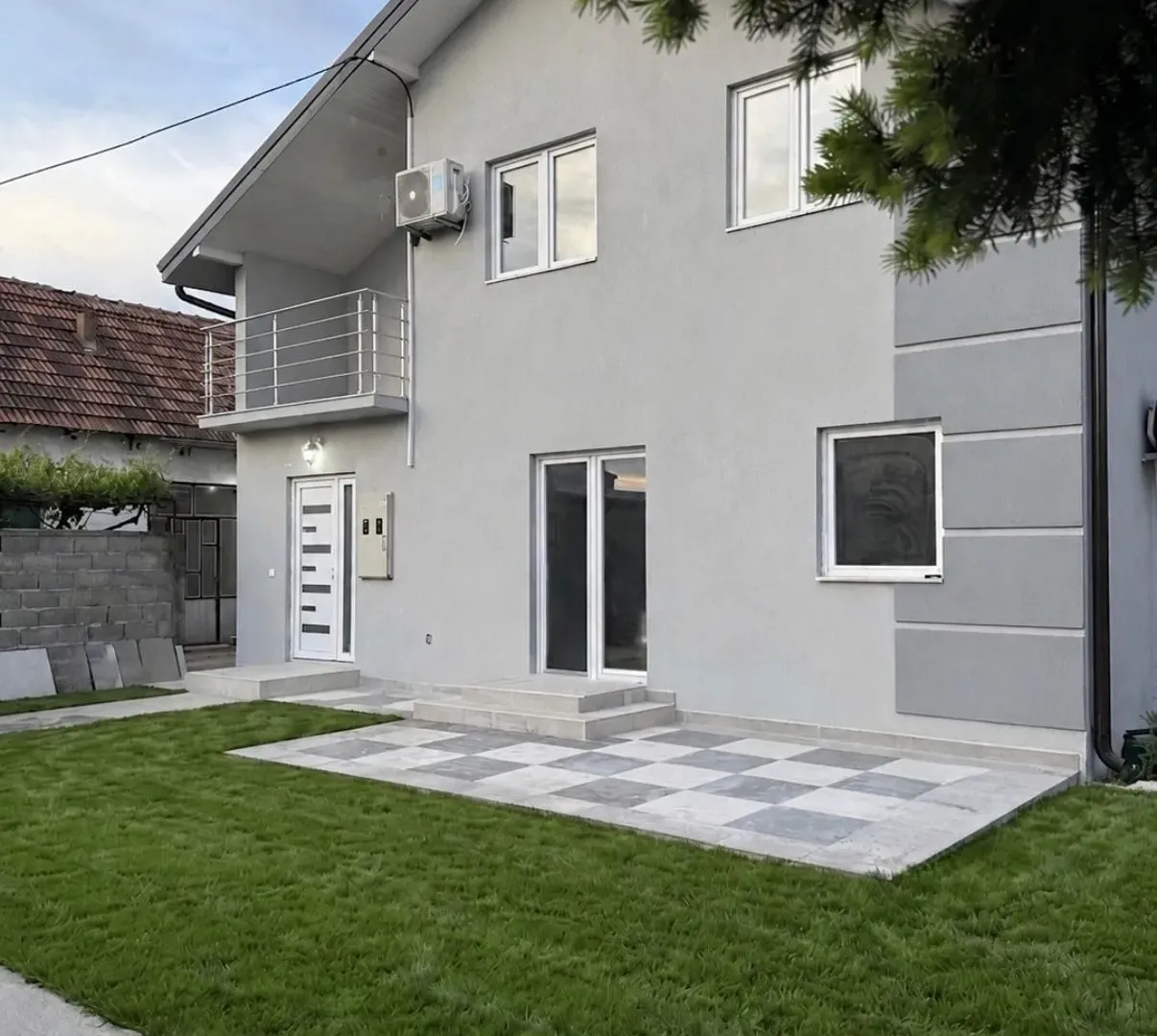 Rent, house, 180m², Palilula Sve Podlokacije, Beograd