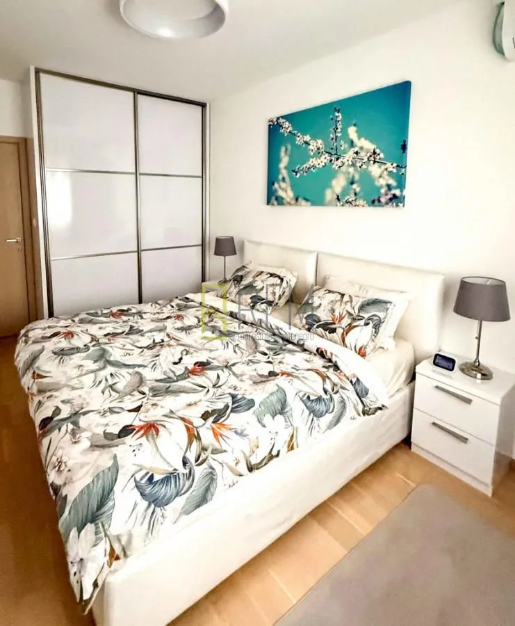 Prodaja, trosoban stan, 72m², City Kvart, Podgorica