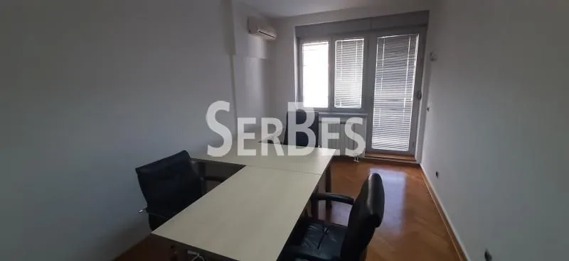 Rent, office space, 117m², Spens, Novi Sad Sve Podlokacije