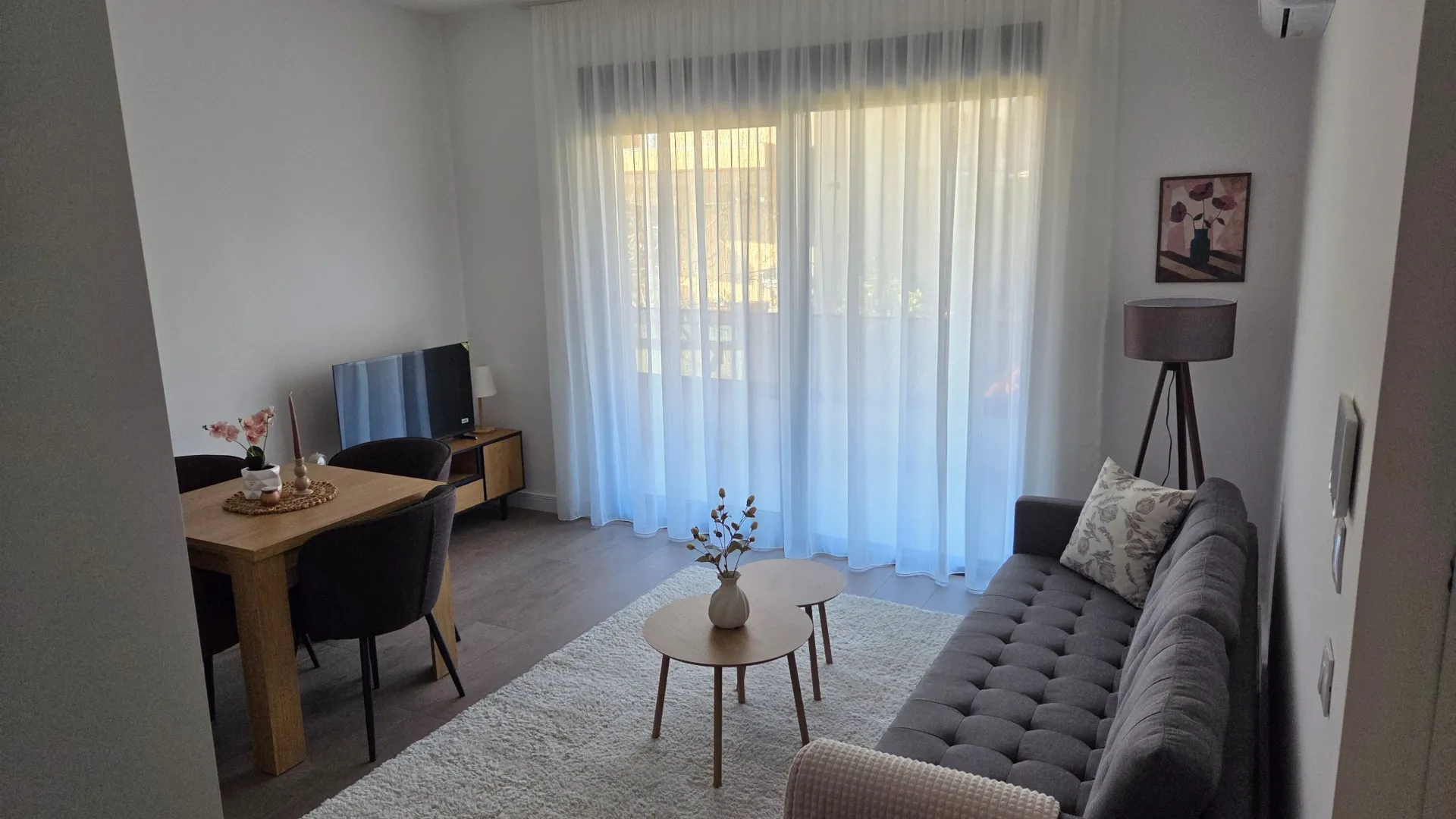 Izdavanje, jednosoban stan, 42m², Čeluga, Bar