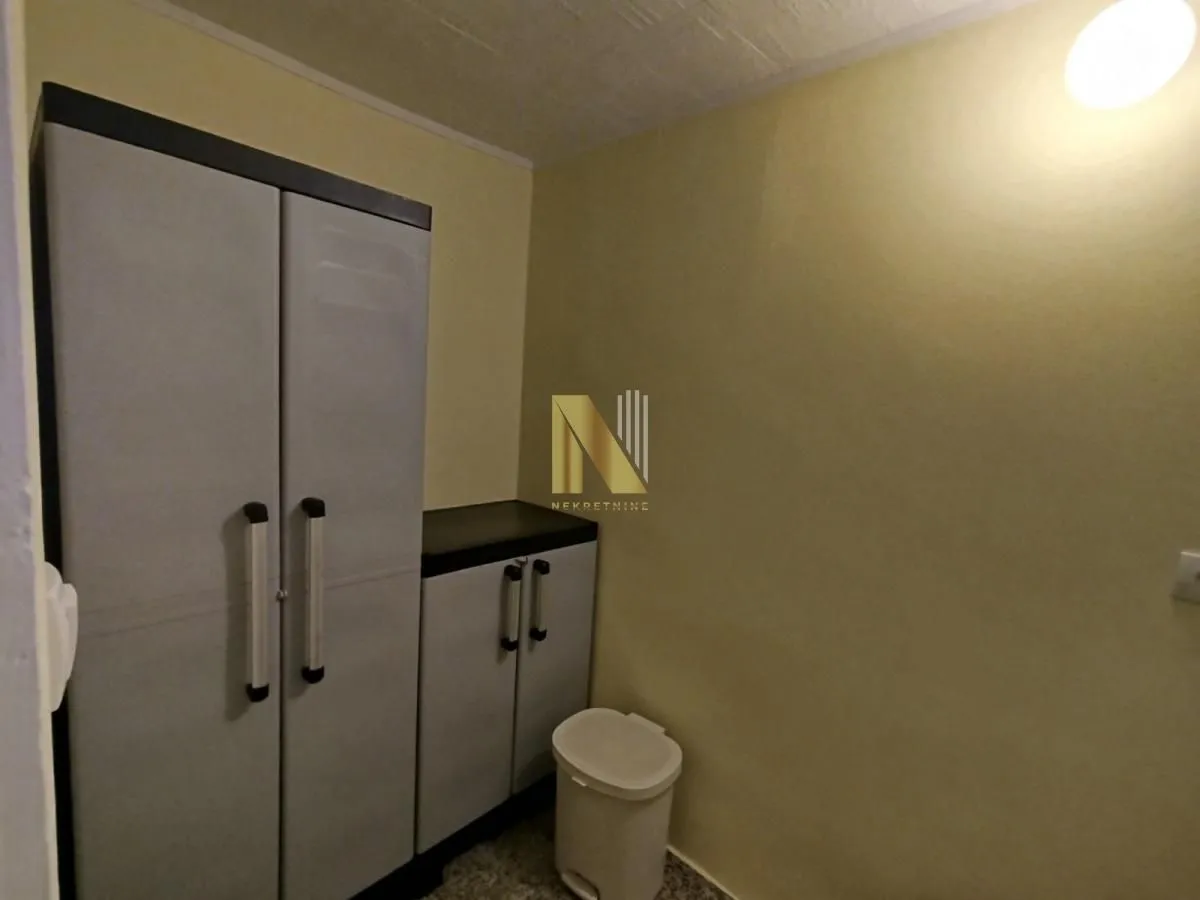 Prodaja, kuća, 128m², Salajka, Novi Sad Sve Podlokacije