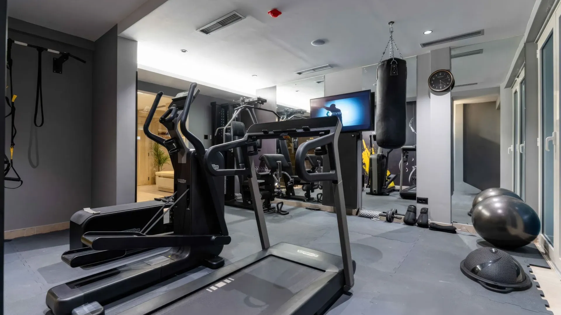 Rent, office space, 350m², Pržno, Budva