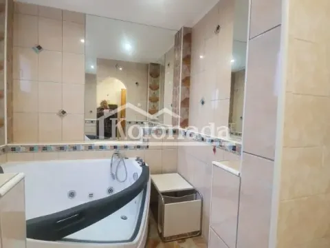 Sale, house, 200m², Medjulužje, Mladenovac - image 5