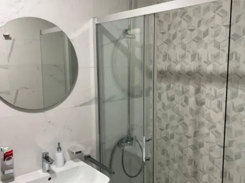 Izdavanje, jednosoban stan, 49m², Central Point, Podgorica - image 7