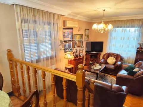 Sale, house, 415m², Sremska Mitrovica, Srbija - image 3