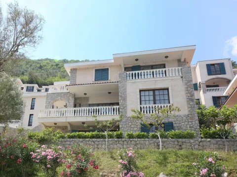 Sale, house, 235m², Kostanjica, Kotor - image 38