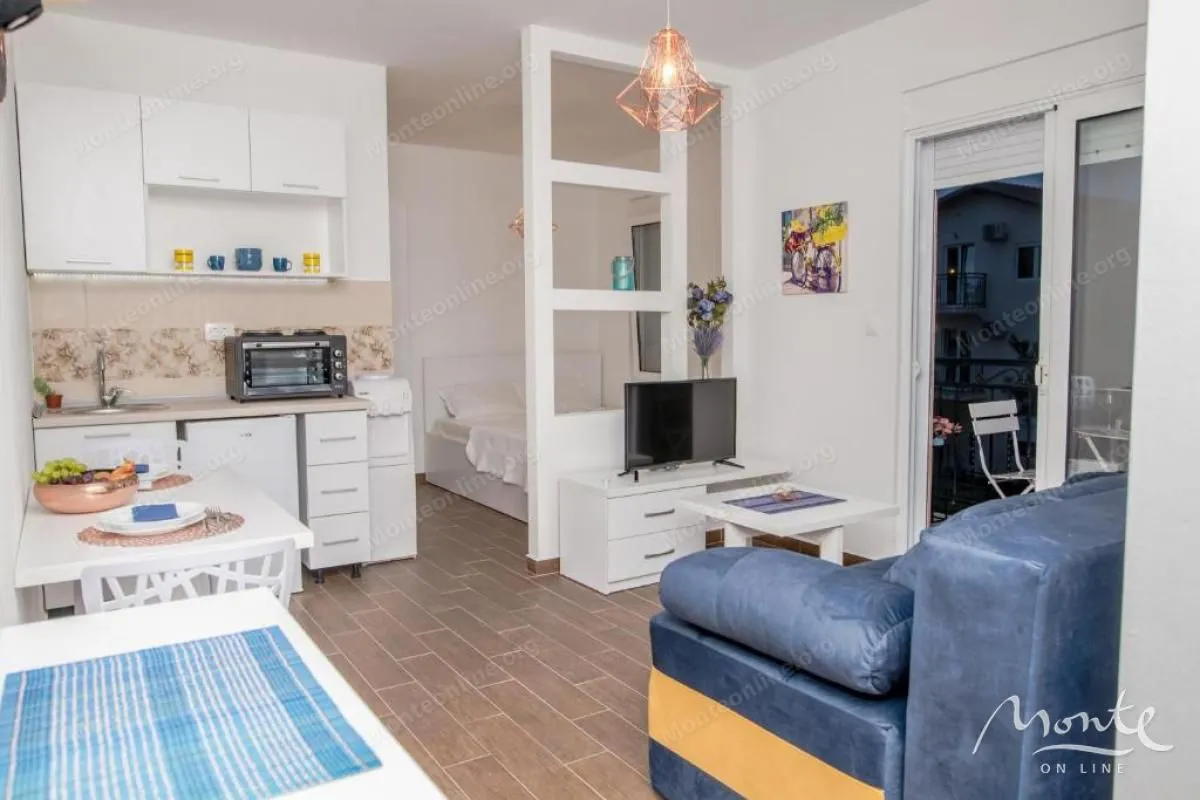 Sale, office space, 400m², Utjeha, Bar