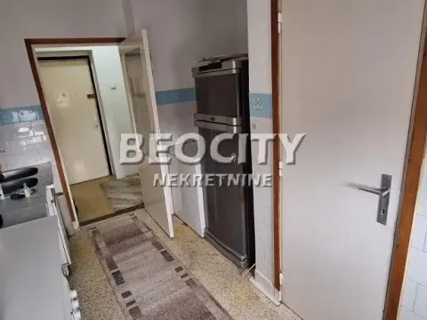 Izdavanje, trosoban stan, 60m², Železnik, Beograd - image 5