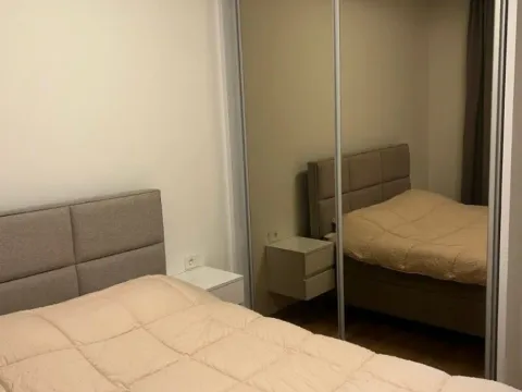 Izdavanje, jednosoban stan, 47m², City Kvart, Podgorica - image 8