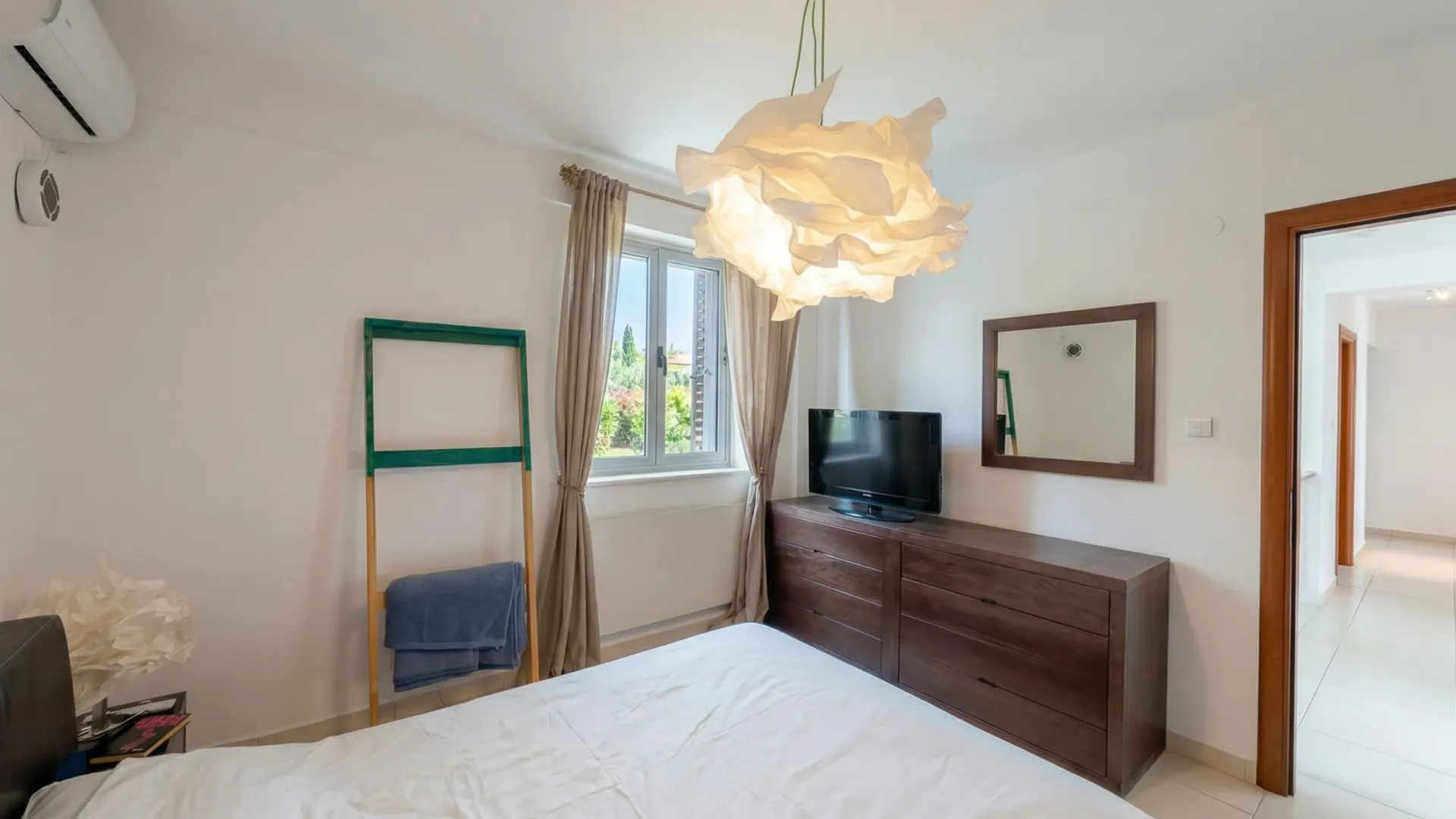 Sale, five bedroom apartment, 111m², Bečići, Budva