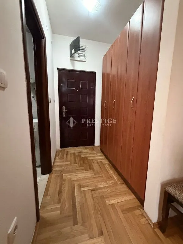 Prodaja, garsonjera, 27m², Tuški Put, Podgorica