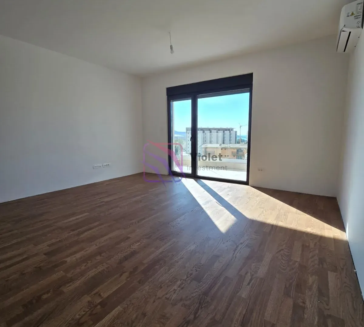 Sale, two bedroom apartment, 69m², Šušanj, Bar