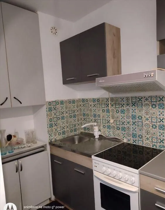 Rent, three bedroom apartment, 55m², Zvezdara Sve Podlokacije, Beograd