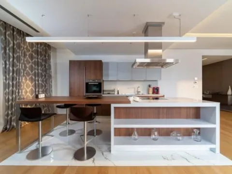 Prodaja, četvorosoban stan, 645m², Budva, Crna Gora - image 12