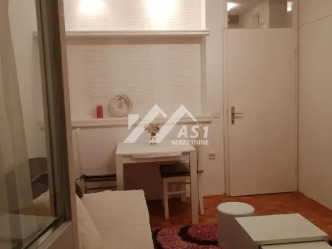 Izdavanje, jednosoban stan, 35m², Liman 2, Novi Sad Sve Podlokacije - image 9