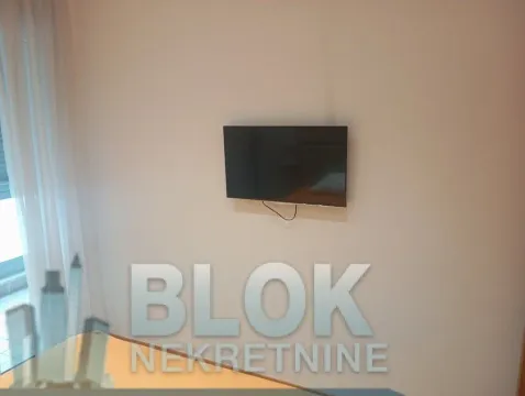 Rent, one bedroom apartment, 48m², City Kvart, Podgorica - image 4