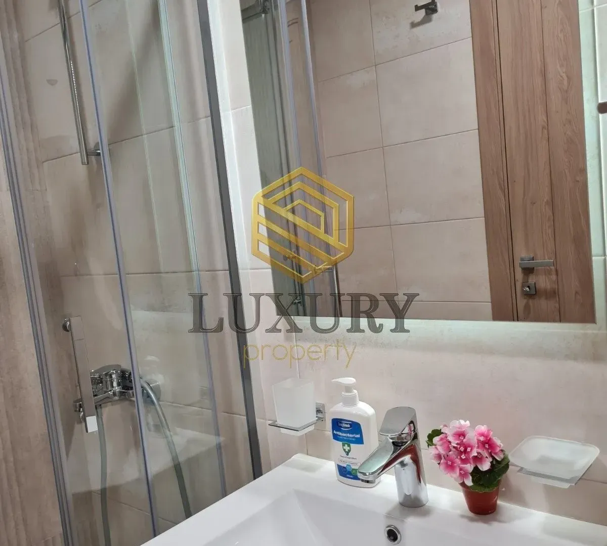 Rent, office space, 25m², Master Kvart, Podgorica