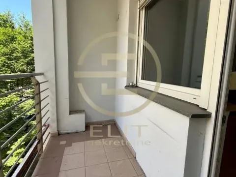 Sale, office space, 254m², Centar, Novi Sad - image 19