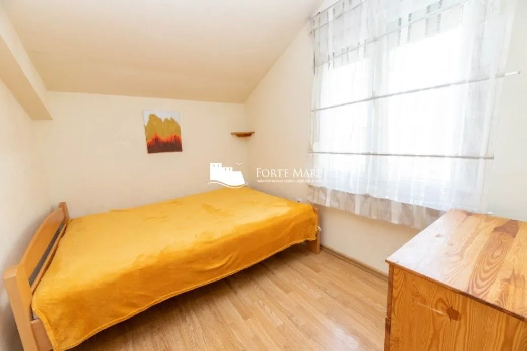 Prodaja, dvosoban stan, 82m², Đenovići, Herceg Novi