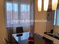 Izdavanje, trosoban stan, 110m², Centar, Novi Sad - image 6
