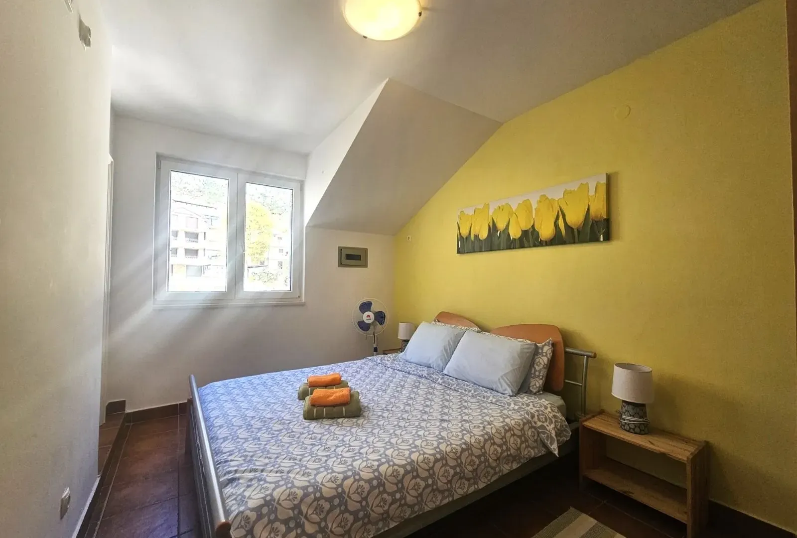 Prodaja, dvosoban stan, 77m², Orahovac, Kotor